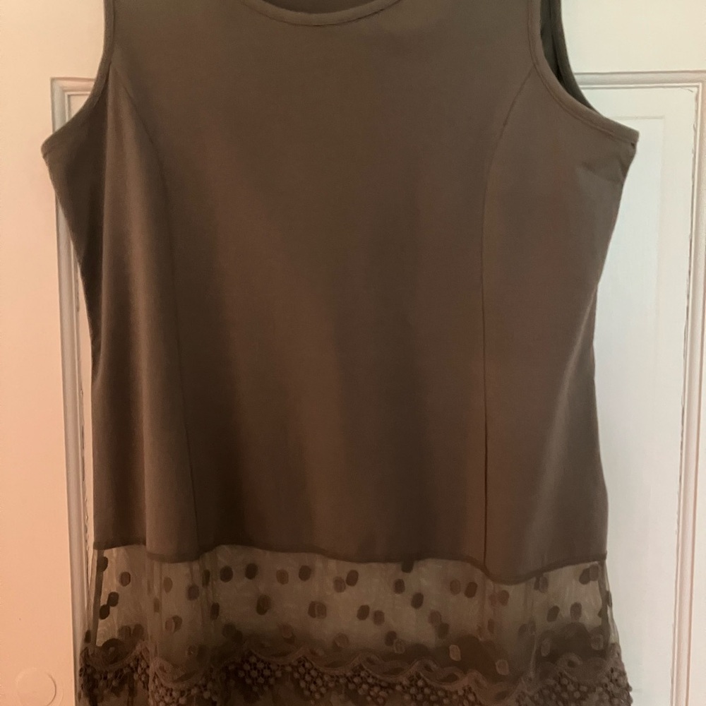Sleeveless Tunic Top with Lace Hem